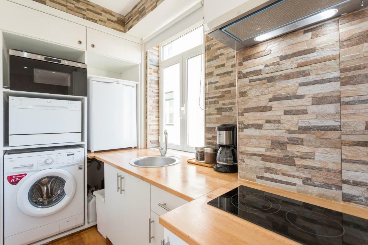 Alfama Vintage Studio Apartment W/ Riverview - By Lu Holidays Lisboa Eksteriør billede